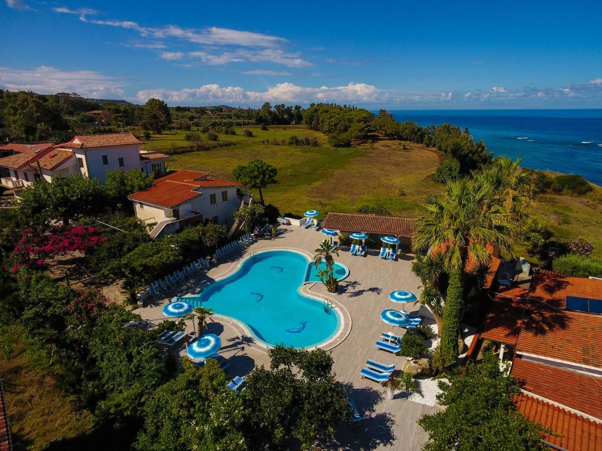 Hotel Residence Le Playe Santa Domenica  Bagian luar foto