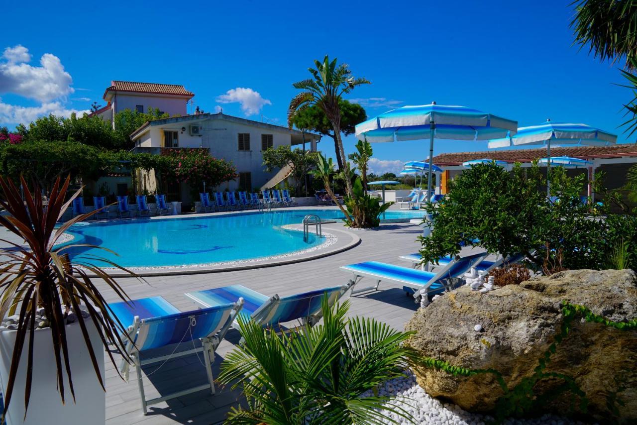 Hotel Residence Le Playe Santa Domenica  Bagian luar foto