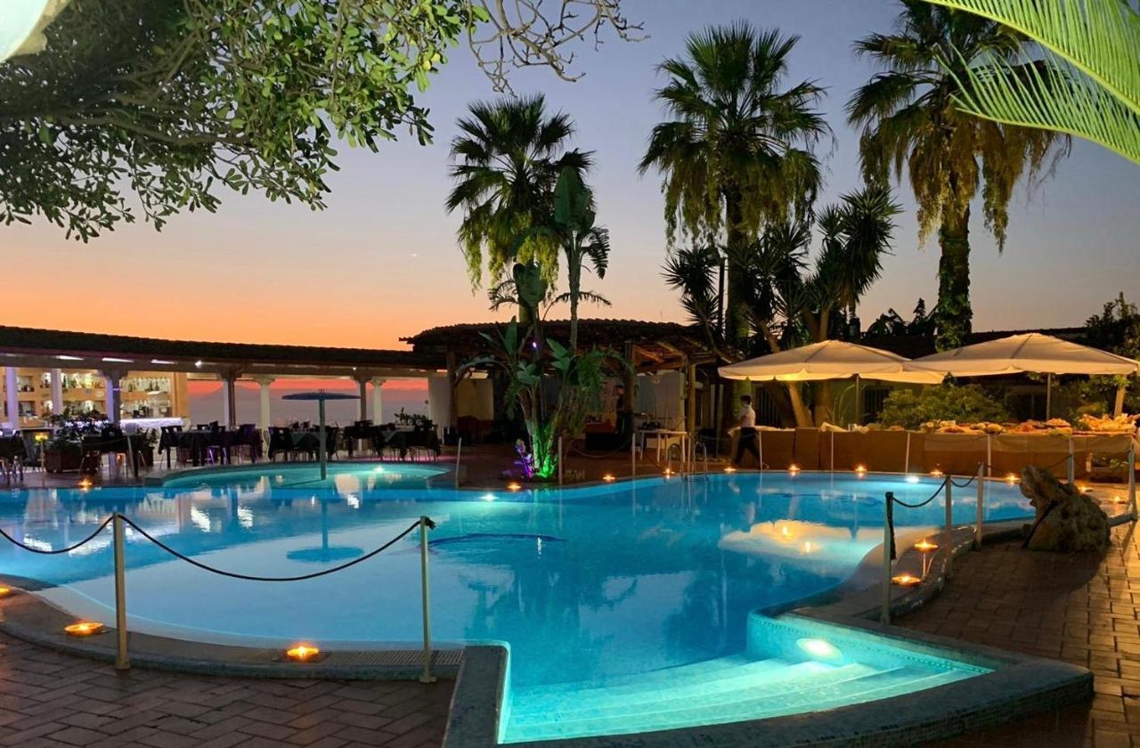Hotel Residence Le Playe Santa Domenica  Bagian luar foto